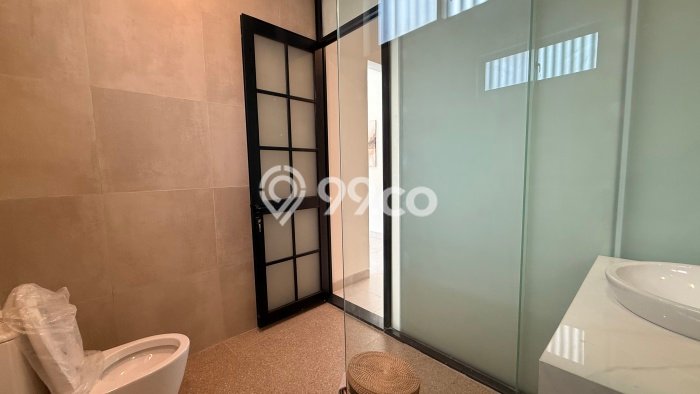Rumah Modern Minimalis 3 KT Bisa Langsung Pindah di Ciputat Rumah Modern Minimalis 3 KT Bisa Langsung Pindah di Ciputat