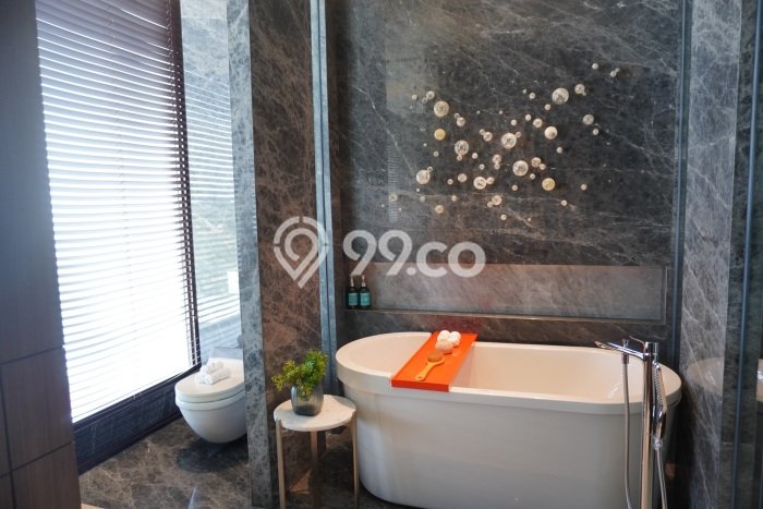 Dijual Rumah Mewah Elegan Dengan View Eksklusif di Bintaro, Tangerang Selatan Dijual Rumah Mewah Elegan Dengan View Eksklusif di Bintaro, Tangerang Selatan