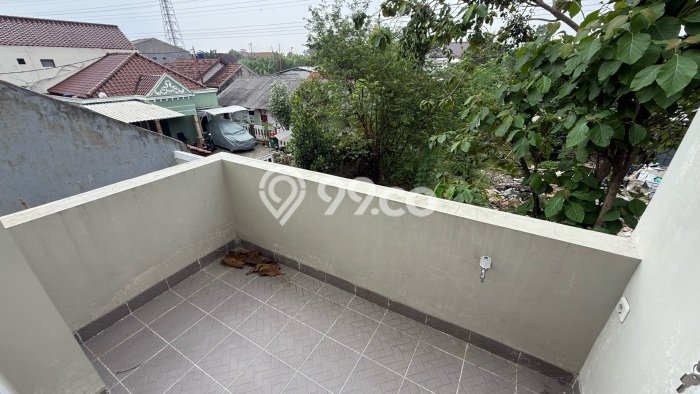 Dijual Hunian Rumah Terawat 3 KT di Krukut, Depok Dijual Hunian Rumah Terawat 3 KT di Krukut, Depok