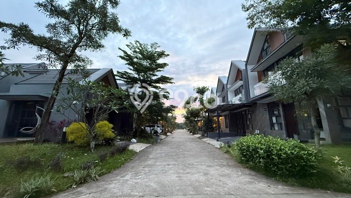 Rumah Modern 3 KT di Cibubur Jakarta Timur Semi Furnished Rumah Modern 3 KT di Cibubur Jakarta Timur Semi Furnished