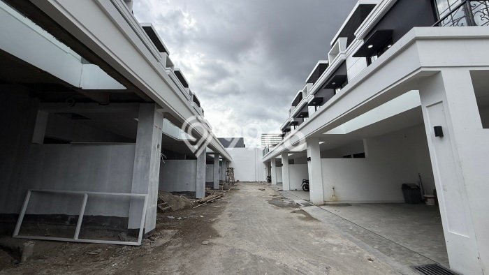 For Sale Rumah Mewah Exclusive di Pancoran, Jakarta Selatan For Sale Rumah Mewah Exclusive di Pancoran, Jakarta Selatan