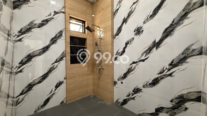 Jual Rumah Strategis Bagus Punya 4 KT di Cilandak Jakarta Selatan SHM Jual Rumah Strategis Bagus Punya 4 KT di Cilandak Jakarta Selatan SHM