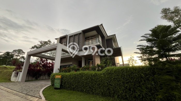 Rumah Elit LB 205m2 Siap Pakai Desain Elegan di Sentul, Bogor Rumah Elit LB 205m2 Siap Pakai Desain Elegan di Sentul, Bogor