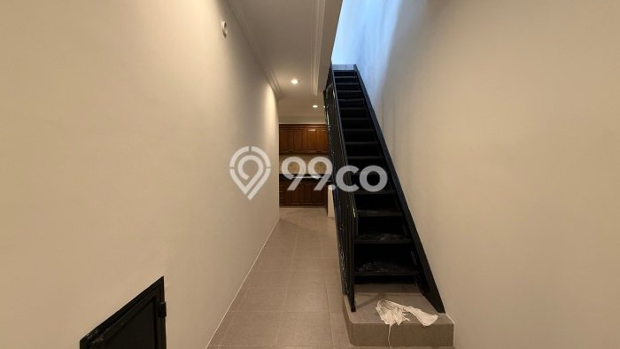Dijual Rumah Mewah Elegan Dengan View Eksklusif di Lebak Bulus, Jakarta Selatan Dijual Rumah Mewah Elegan Dengan View Eksklusif di Lebak Bulus, Jakarta Selatan