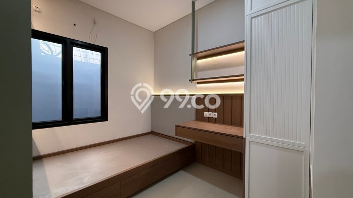 For Sale Hunian Rumah Terawat 4 Kamar di Ciganjur, Jakarta Selatan For Sale Hunian Rumah Terawat 4 Kamar di Ciganjur, Jakarta Selatan