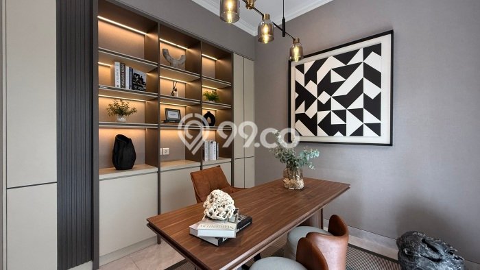 Rumah Mewah LB 130m2 Siap Huni Desain Elegan di Cibubur, Bekasi Rumah Mewah LB 130m2 Siap Huni Desain Elegan di Cibubur, Bekasi