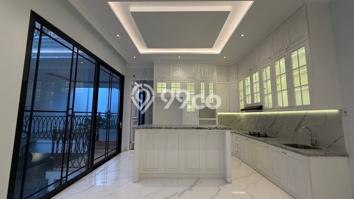 Dijual Rumah Premium dengan Fasilitas Sekitar Komplit di Cilandak, Jakarta Selatan Dijual Rumah Premium dengan Fasilitas Sekitar Komplit di Cilandak, Jakarta Selatan