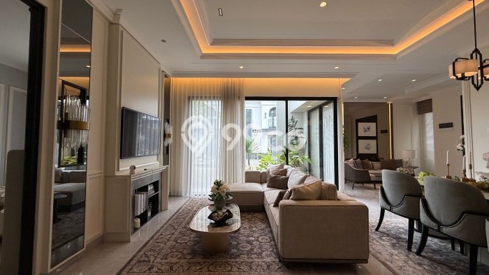 Dijual Rumah Luas Elegan Dengan View Cantik di Cibubur, Bekasi Dijual Rumah Luas Elegan Dengan View Cantik di Cibubur, Bekasi