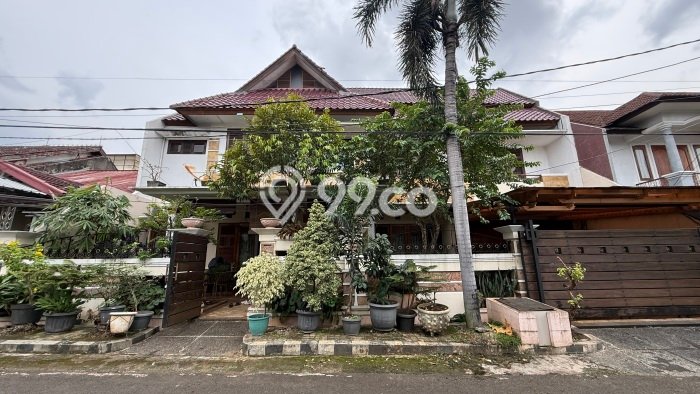 For Sale! Luxury House LT 330m2 Desain Modern di Kalimalang For Sale! Luxury House LT 330m2 Desain Modern di Kalimalang