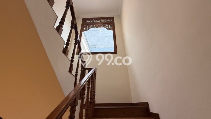 Dijual Rumah Mewah Elegan Dengan View Eksklusif di Lebak Bulus, Jakarta Selatan Dijual Rumah Mewah Elegan Dengan View Eksklusif di Lebak Bulus, Jakarta Selatan