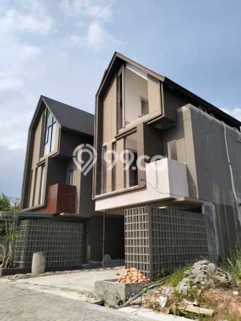 Dijual Hunian Mewah dengan Fasilitas Sekitar Komplit di Pekanbaru Kota, Pekanbaru Dijual Hunian Mewah dengan Fasilitas Sekitar Komplit di Pekanbaru Kota, Pekanbaru