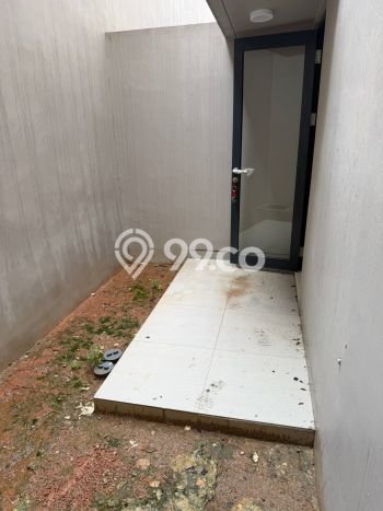 Ruko Dijual di Tangerang LT 54m2 & LB 156m2 Lokasi Terbaik! Ruko Dijual di Tangerang LT 54m2 & LB 156m2 Lokasi Terbaik!