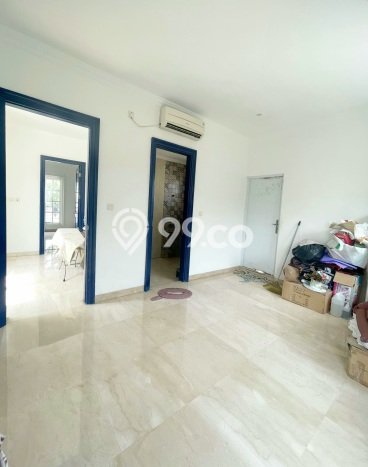 Jual Rumah Luas Megah Dengan View Eksklusif di Gading Serpong, Tangerang Jual Rumah Luas Megah Dengan View Eksklusif di Gading Serpong, Tangerang