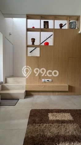 Jual Rumah Eksklusif 2 KT di BSD, Tangerang Jual Rumah Eksklusif 2 KT di BSD, Tangerang