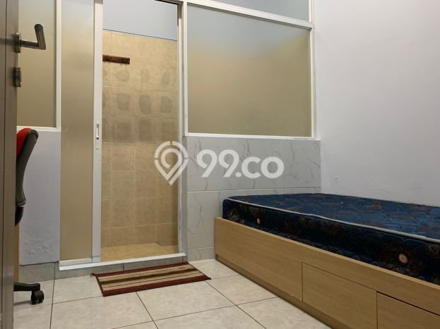 Dijual Hunian Rumah Terawat 6 KT di BSD, Tangerang Dijual Hunian Rumah Terawat 6 KT di BSD, Tangerang