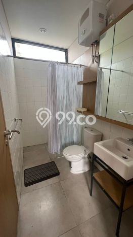 Jual Rumah Eksklusif 2 KT di BSD, Tangerang Jual Rumah Eksklusif 2 KT di BSD, Tangerang