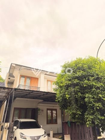 Rumah Disewakan Tangerang LT 127m2 LB 120m2 Area BSD Rumah Disewakan Tangerang LT 127m2 LB 120m2 Area BSD