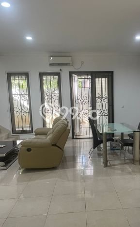 Rumah Elit LB 150m2 Siap Huni Desain Elegan di Alam Sutera, Tangerang Rumah Elit LB 150m2 Siap Huni Desain Elegan di Alam Sutera, Tangerang