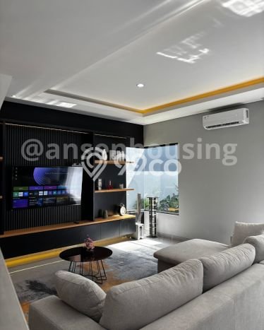 Hunian Mewah LB 250m2 Siap Pakai Desain Elegan di BSD Kencana Loka, Tangerang Hunian Mewah LB 250m2 Siap Pakai Desain Elegan di BSD Kencana Loka, Tangerang