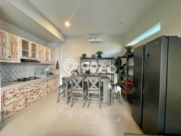 Hunian Elit LB 220m2 Siap Pakai Desain Elegan di Kutuh, Badung Hunian Elit LB 220m2 Siap Pakai Desain Elegan di Kutuh, Badung
