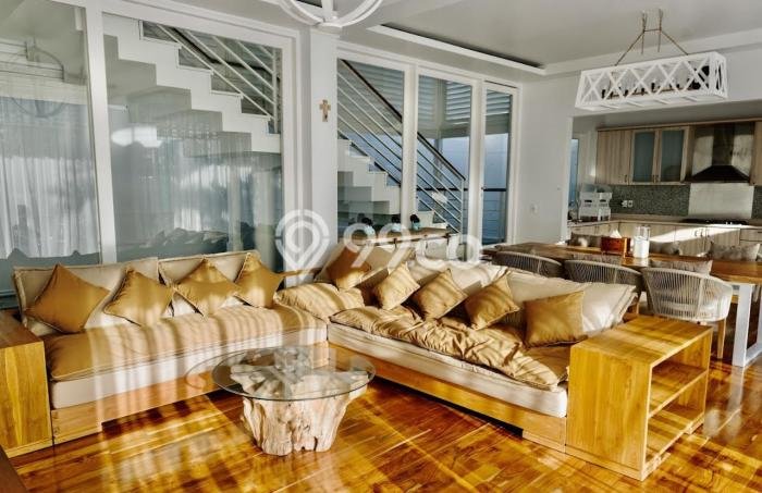 Jual Rumah Luas Megah Dengan View Cantik di Kerobokan, Badung Jual Rumah Luas Megah Dengan View Cantik di Kerobokan, Badung