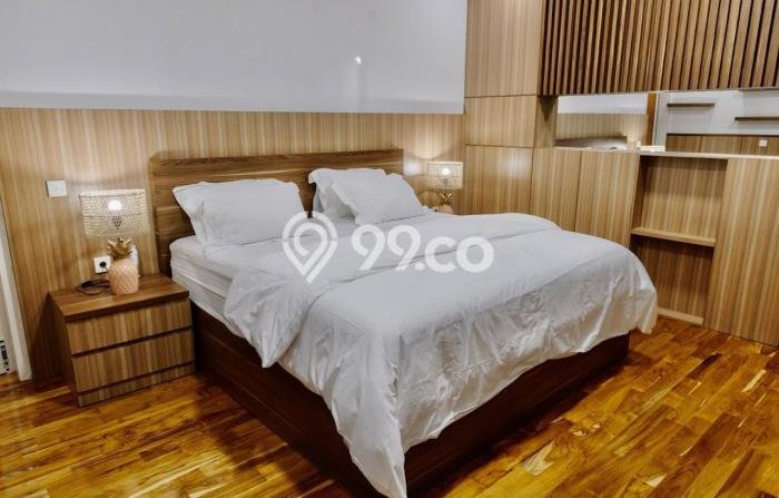 Jual Rumah Luas Megah Dengan View Cantik di Kerobokan, Badung Jual Rumah Luas Megah Dengan View Cantik di Kerobokan, Badung