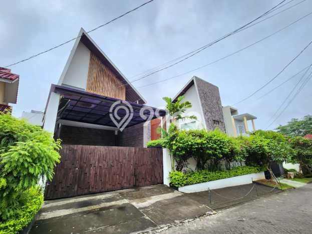 Dijual Segera! Vila Kawasan , Dimensi 401m2m², Posisi Strategis dekat dengan berbagai kebutuhan Dijual Segera! Vila Kawasan , Dimensi 401m2m², Posisi Strategis dekat dengan berbagai kebutuhan