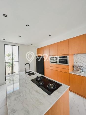 FOR SALE! Vila di , Luas 336m2m², Lokasi Premium FOR SALE! Vila di , Luas 336m2m², Lokasi Premium