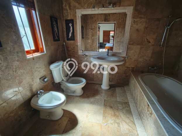 Vila di , Area 500m2m², Posisi Premium Vila di , Area 500m2m², Posisi Premium