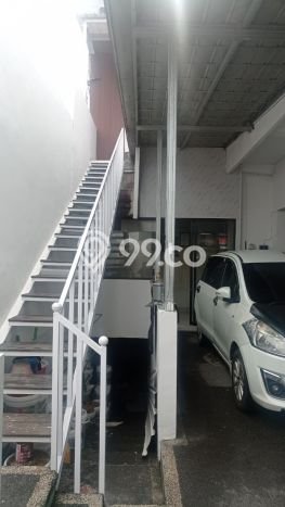 Disewakan! Rumah 10 Kamar Tidur &
5 Kamar Mandi di Padangsambian Kaja, Denpasar Disewakan! Rumah 10 Kamar Tidur &
5 Kamar Mandi di Padangsambian Kaja, Denpasar