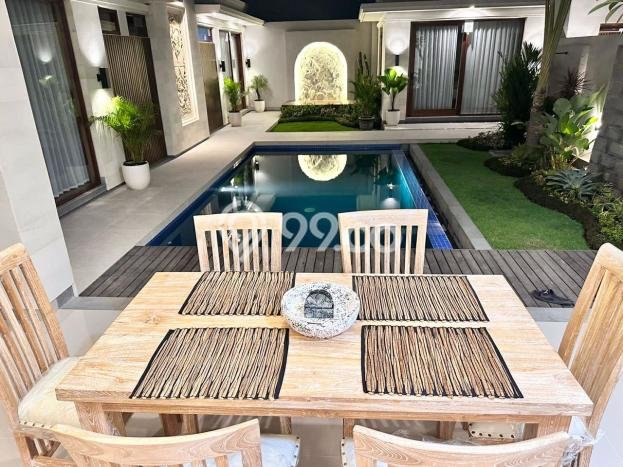 Vila Kawasan , Luas 300m2m², Area Premium Vila Kawasan , Luas 300m2m², Area Premium