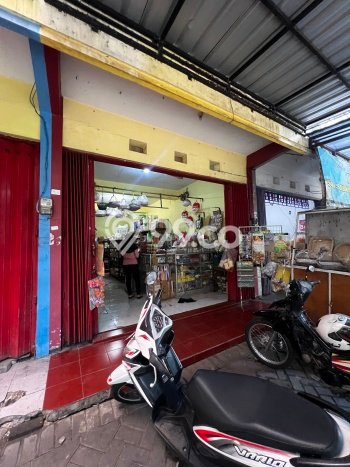 Ruko Dijual di Prime Area Malang Luas 136m2 Ruko Dijual di Prime Area Malang Luas 136m2