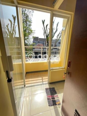 Rumah Kost untuk Dijual di Mojolangu Punya 8 Kamar Rumah Kost untuk Dijual di Mojolangu Punya 8 Kamar