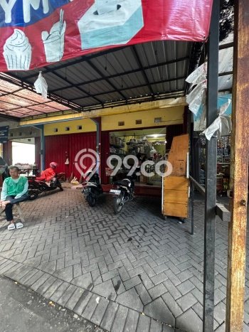 Ruko Dijual di Prime Area Malang Luas 136m2 Ruko Dijual di Prime Area Malang Luas 136m2