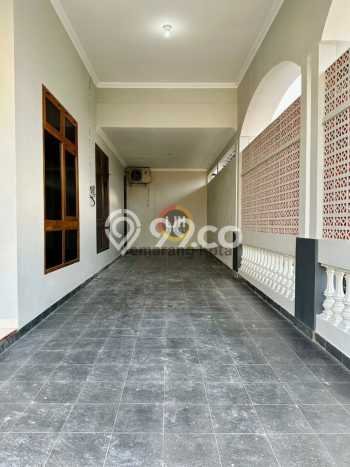 Dijual Cepat Rumah Favorit Siap Huni LB 150m2 di Banyumanik, Semarang Dijual Cepat Rumah Favorit Siap Huni LB 150m2 di Banyumanik, Semarang