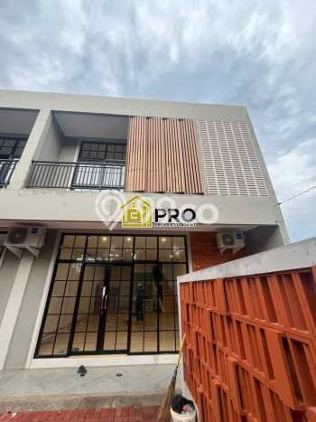 Ruko disewakan lokasi strategis Jagakarsa Jakarta Selatan 112m2 Ruko disewakan lokasi strategis Jagakarsa Jakarta Selatan 112m2