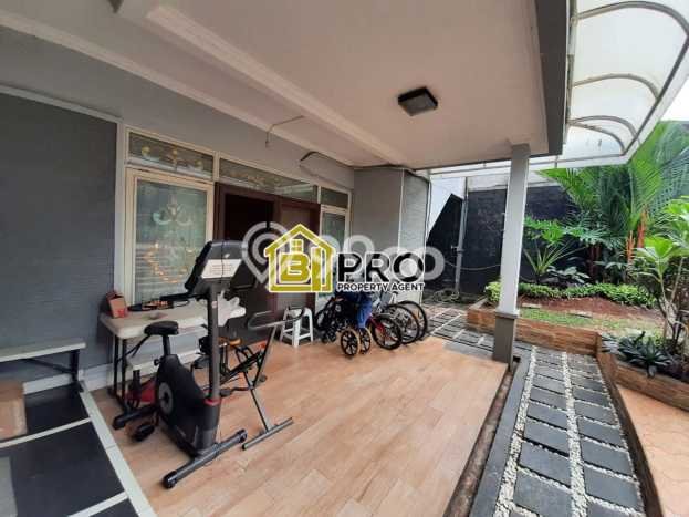 Dijual Rumah Mewah Elegan Dengan View Cantik di Condet, Jakarta Timur Dijual Rumah Mewah Elegan Dengan View Cantik di Condet, Jakarta Timur