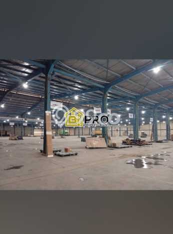 Area Ramai! Gudang Dijual di Cibinong untuk Bisnis Luas Bangunan 2500m2 Area Ramai! Gudang Dijual di Cibinong untuk Bisnis Luas Bangunan 2500m2