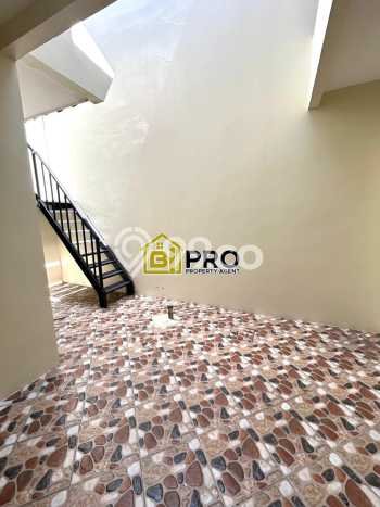 Rumah Luxury Modern Siap Huni di Kota Wisata Bogor Rumah Luxury Modern Siap Huni di Kota Wisata Bogor