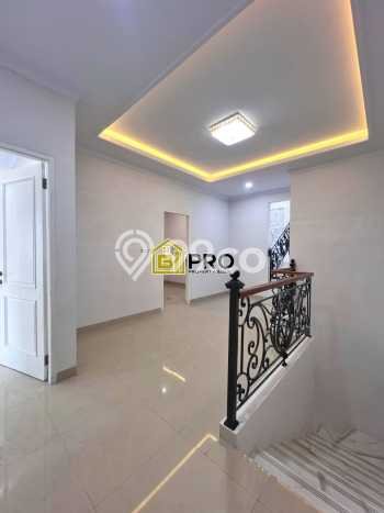 Dijual Rumah Premium dengan Fasilitas Sekitar Lengkap di Jagakarsa, Jakarta Selatan Dijual Rumah Premium dengan Fasilitas Sekitar Lengkap di Jagakarsa, Jakarta Selatan