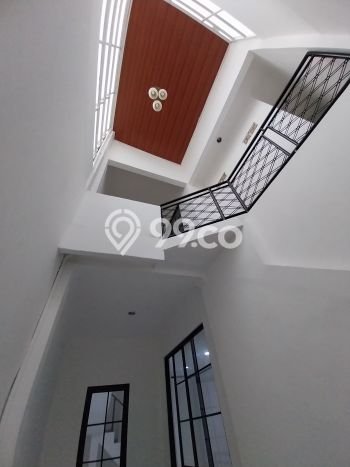 For Sale Hunian Rumah Nyaman 6 Kamar di Cibubur, Bogor For Sale Hunian Rumah Nyaman 6 Kamar di Cibubur, Bogor