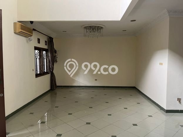 Jual Rumah Mewah Elegan Dengan View Cantik di Cibubur, Jakarta Timur Jual Rumah Mewah Elegan Dengan View Cantik di Cibubur, Jakarta Timur
