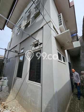 Dijual Rumah Premium dengan Fasilitas Sekitar Lengkap di Ciracas, Jakarta Timur Dijual Rumah Premium dengan Fasilitas Sekitar Lengkap di Ciracas, Jakarta Timur