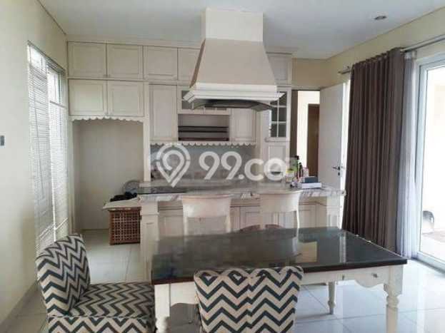 Disewakan Rumah Murah di Cibubur Bekasi dengan 6 KT Disewakan Rumah Murah di Cibubur Bekasi dengan 6 KT