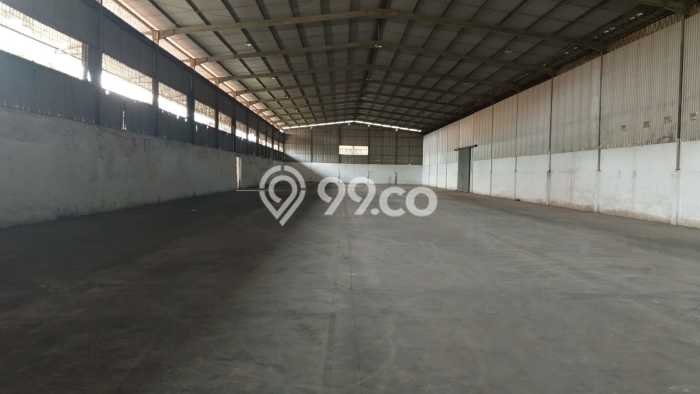 Unit Gudang Disewakan di Bekasi di Area Ramai & Strategis Unit Gudang Disewakan di Bekasi di Area Ramai & Strategis