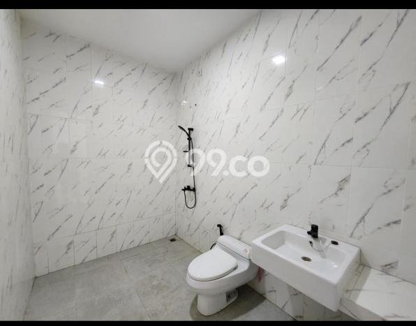 Rumah Luxury Modern Tanpa Renovasi di Citra Garden Jakarta Barat Rumah Luxury Modern Tanpa Renovasi di Citra Garden Jakarta Barat