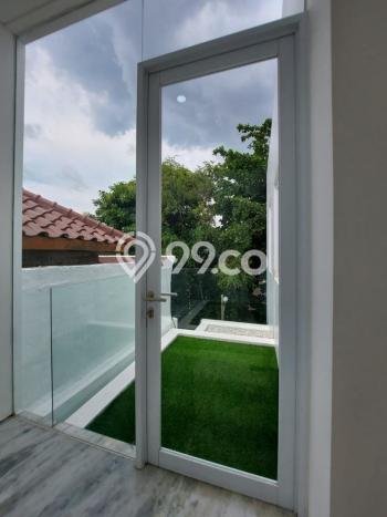 For Sale! Premium House LT 264m2 Desain Modern di Pondok Indah For Sale! Premium House LT 264m2 Desain Modern di Pondok Indah
