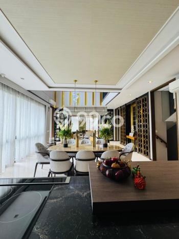 Jual Rumah Luas Megah Dengan View Eksklusif di BSD, Tangerang Jual Rumah Luas Megah Dengan View Eksklusif di BSD, Tangerang