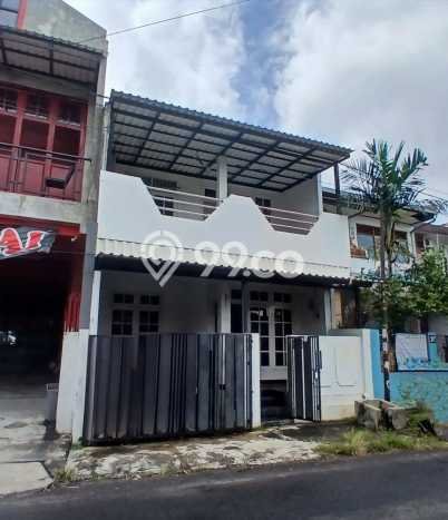 For Sale Rumah 3 Kamar Lokasi Strategis Bagus dan Strategis di Pancoran Mas For Sale Rumah 3 Kamar Lokasi Strategis Bagus dan Strategis di Pancoran Mas