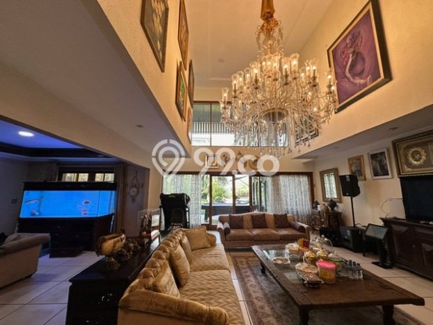 Hunian Mewah LB 1075m2 Siap Pakai Desain Elegan di Kemang, Jakarta Selatan Hunian Mewah LB 1075m2 Siap Pakai Desain Elegan di Kemang, Jakarta Selatan